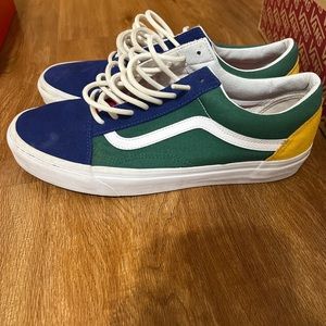 Vans old skool yacht club. size 10.5